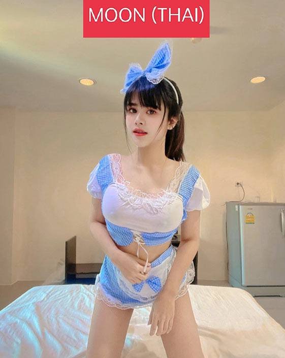 hot girl moon